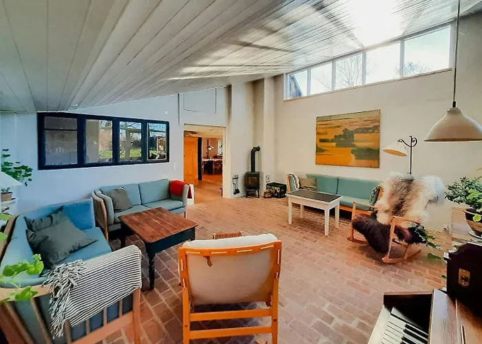 Holiday home Artist's House With Soul Near Hanklit Flade